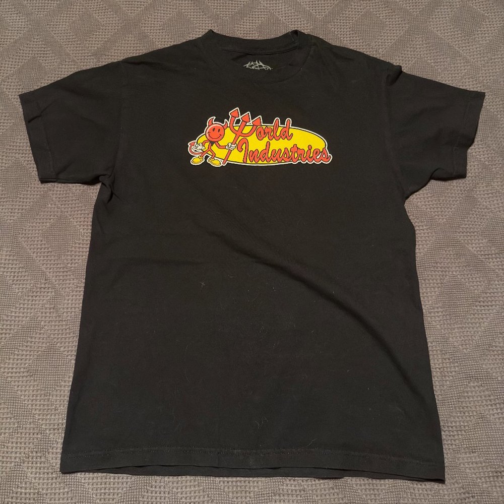 PacSun World Industries Graphic shirt